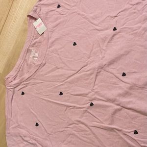 Heart T-shirt by PINK